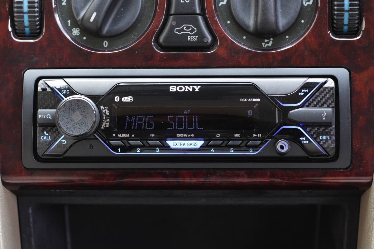 Autorradio DAB con reproductor de CD y Bluetooth®, DSX-A510BD